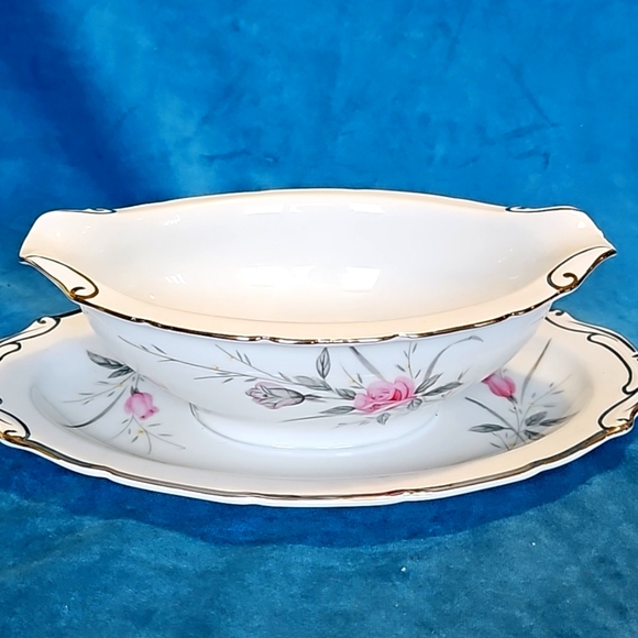 Vintage Gravy Boat, 1960 Dinnerware, Floral Gravy Server, Fine China, Japanese - Picture 1 of 10